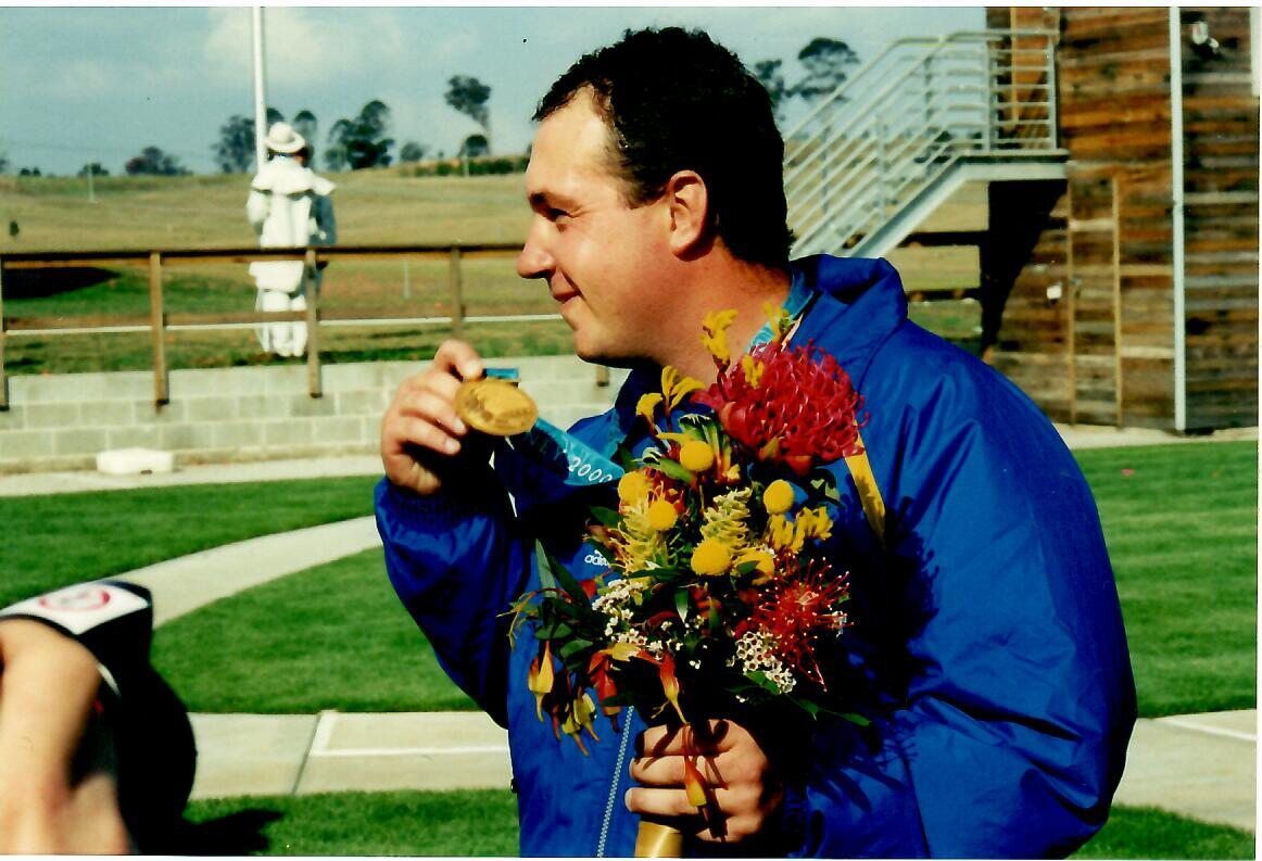 Український чемпіон зі старою рушницею встановив вічний рекорд Олімпіад: історичне "золото" одесита, який ночував у "контейнері" і змагається у 57