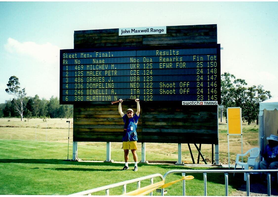 Український чемпіон зі старою рушницею встановив вічний рекорд Олімпіад: історичне "золото" одесита, який ночував у "контейнері" і змагається у 57