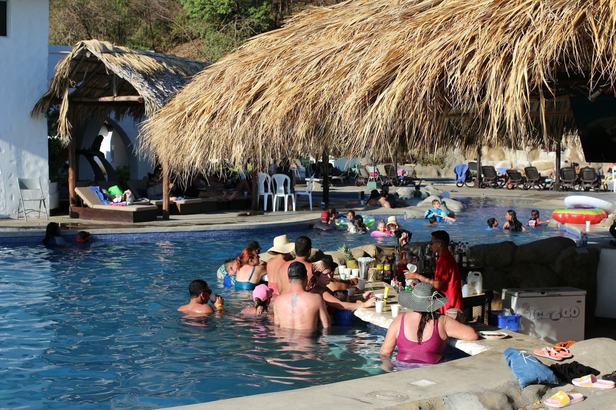 Що не варто робити на курортах "все включено": памʼятка для туристів