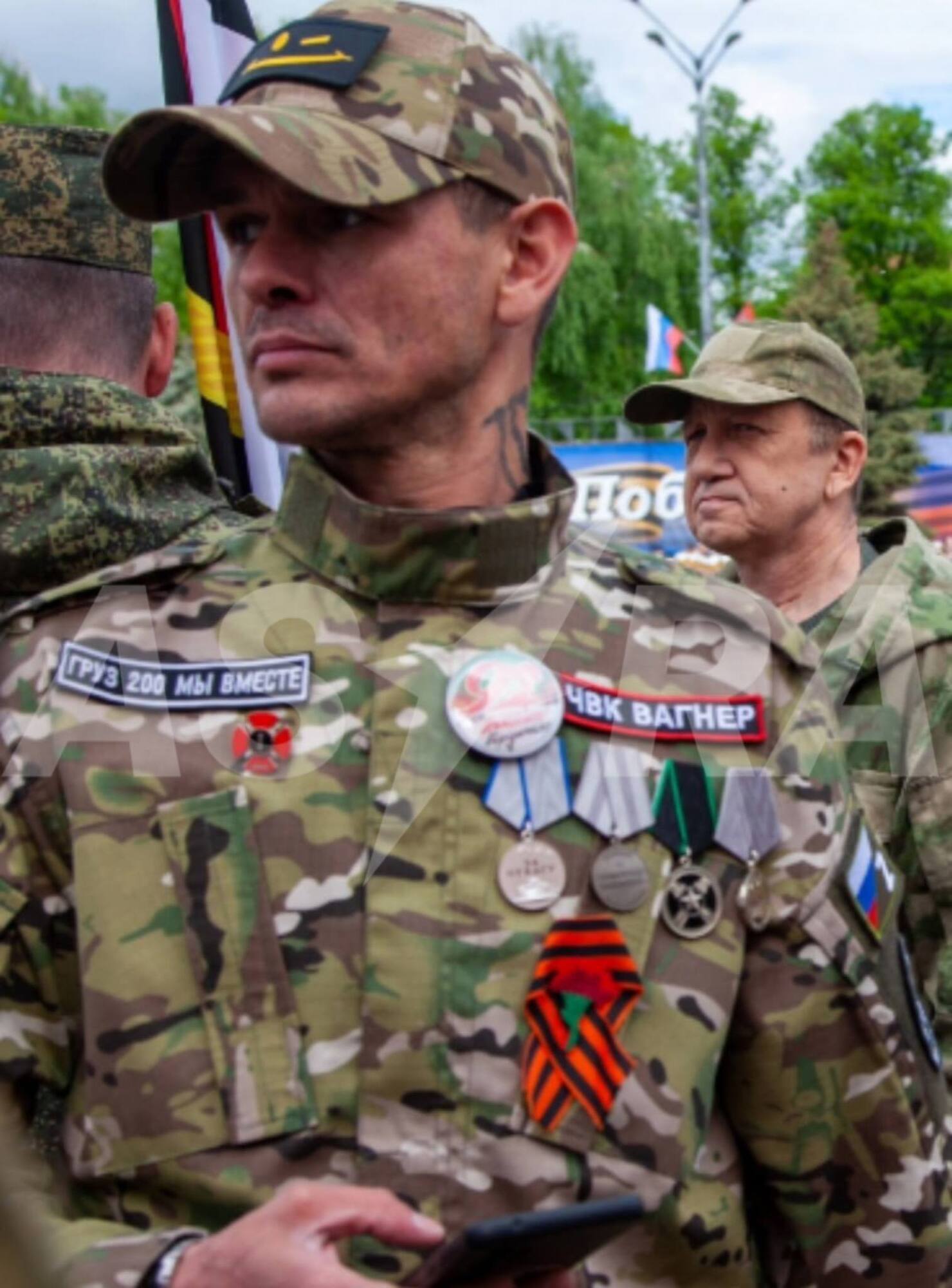 Вместо английского языка уроки по стрельбе и чистка картошки для военных: как в России из детей делают солдат Путина