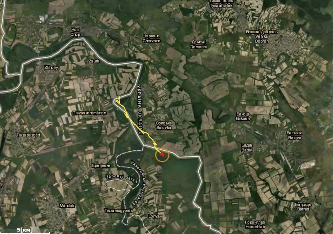 Над Закарпатьем дважды зафиксировали пролет венгерского дрона: в Генштабе ВСУ показали карту