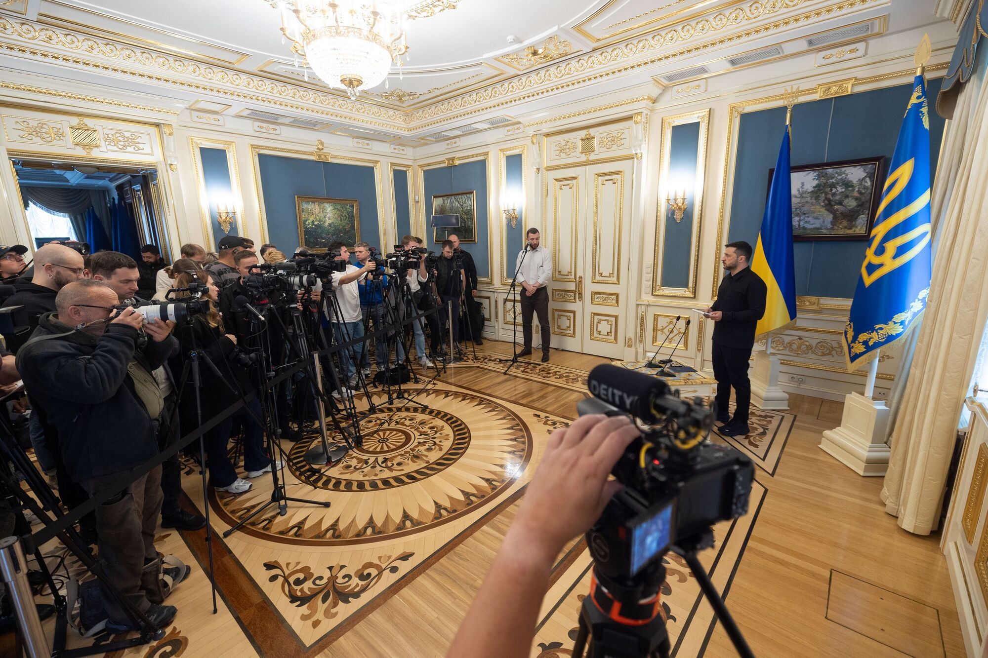 "Украина передала Трампу список на $90 млрд": Зеленский прокомментировал возможность получения "Томагавков"