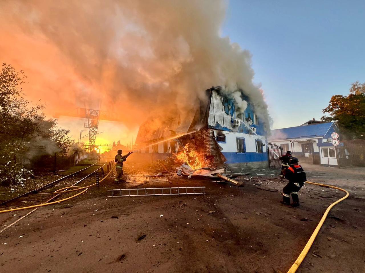 Ворог атакував Чернігівщину дронами: є поранений, пошкоджено енергоінфраструктуру. Фото