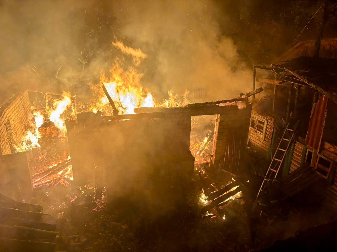 Ворог атакував Чернігівщину дронами: є поранений, пошкоджено енергоінфраструктуру. Фото