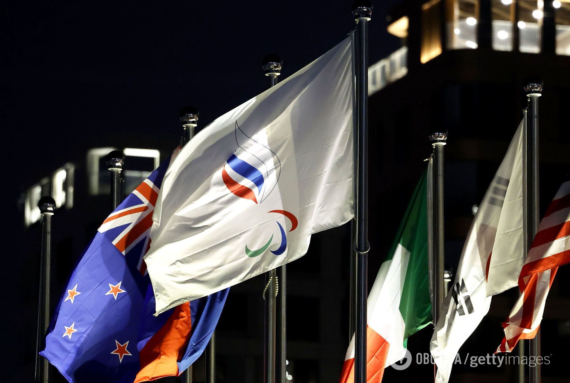 Допустили з прапором і гімном. МПК ухвалив офіційне нове рішення щодо Росії