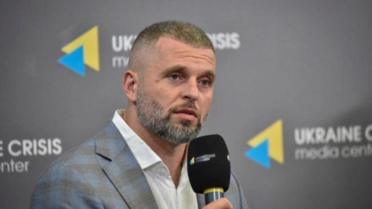 Україна відповіла, чи влаштовуватиме бойкот після рішення МПК допустити Росію з прапором і гімном