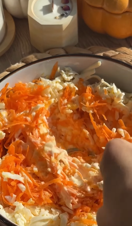Ленивая намазка из моркови и плавленого сыра: рецепт бюджетной закуски на каждый день и для праздничного стола