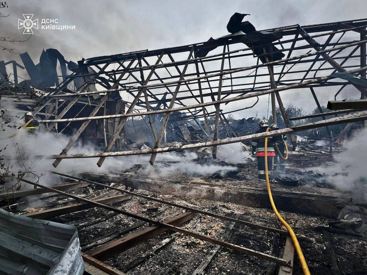 Атака РФ по Києву і області: у столиці завершені аварійно-рятувальні роботи, є жертви й десятки постраждалих. Фото, відео