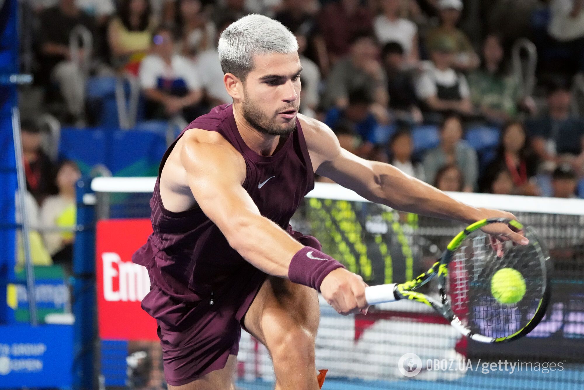 Найкращому тенісистові планети вдався фантастичний удар, який зібрав 1 млн переглядів за кілька годин. Відео