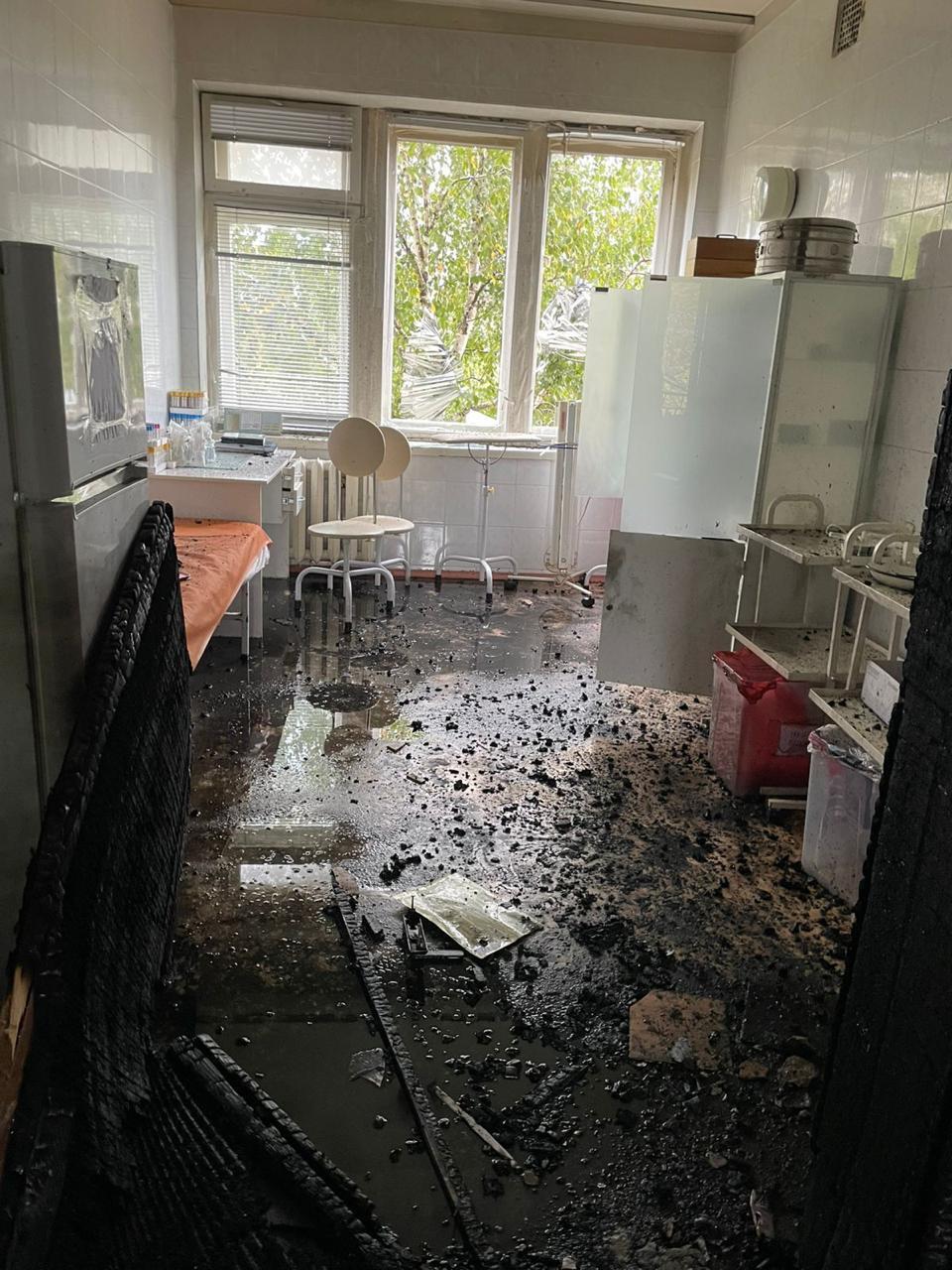 Як виглядає Інститут кардіології у Києві, який атакували окупанти: фото та відео з місця