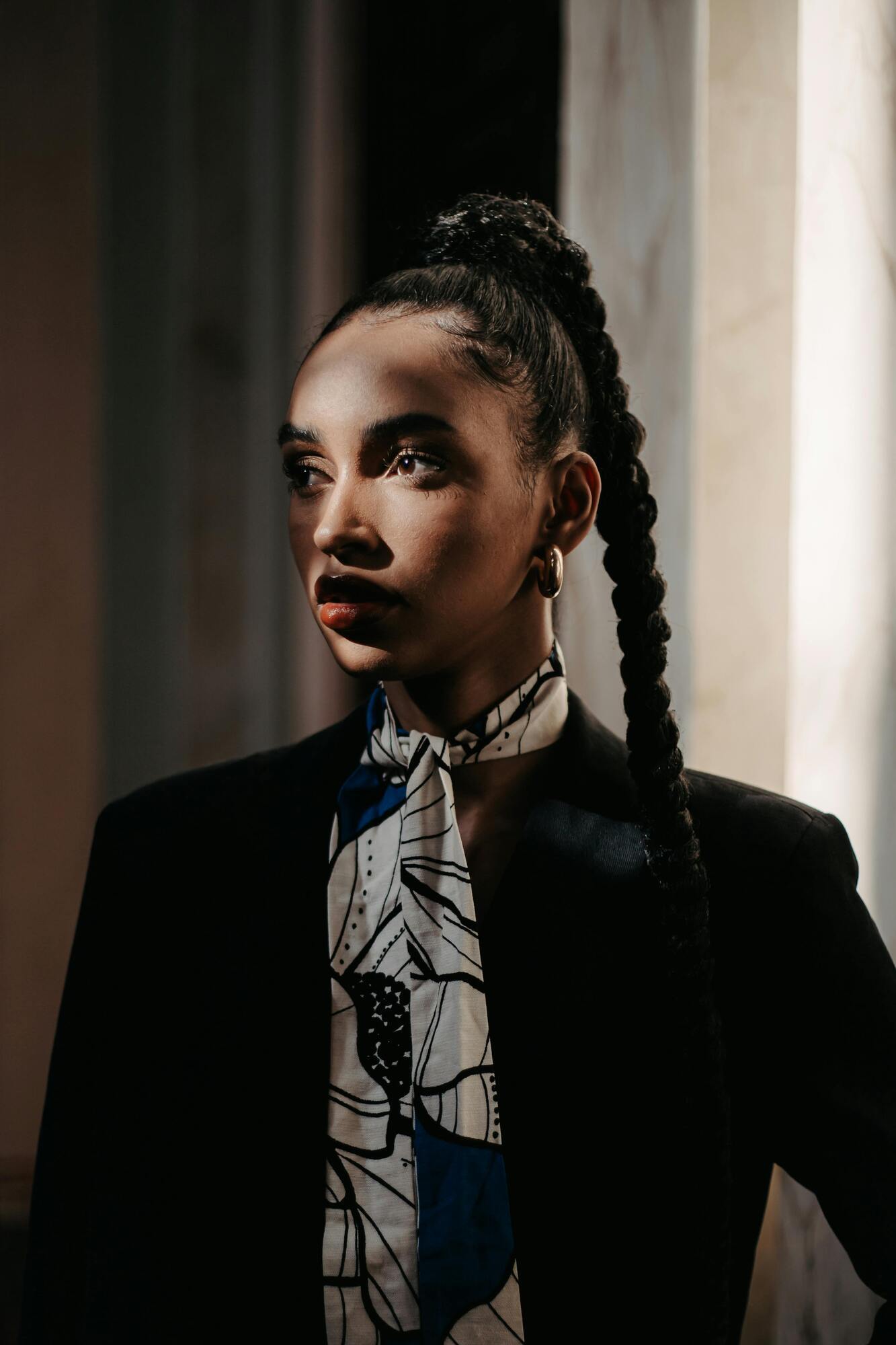 Коси знову в тренді: 10 простих і красивих зачісок на кожен день