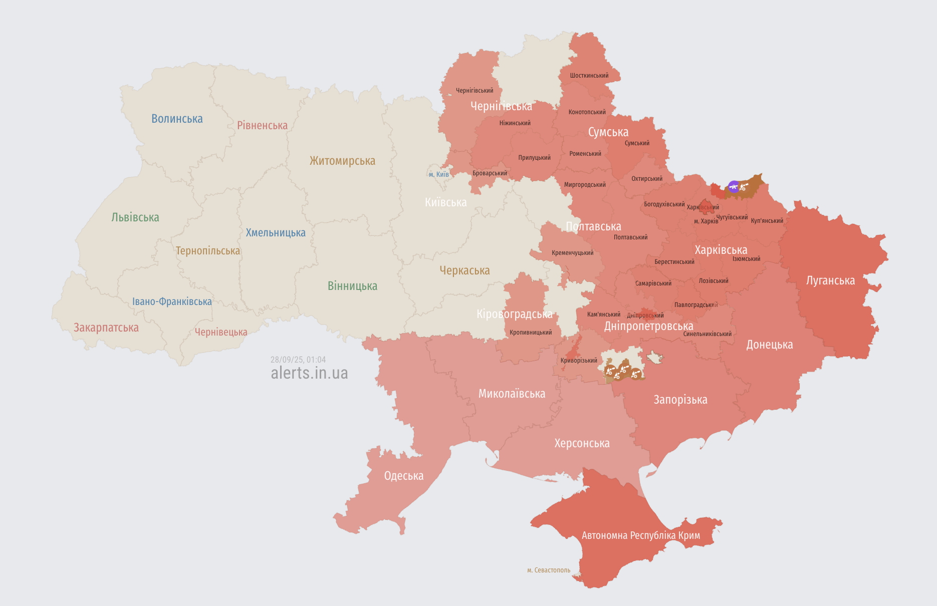 Украина пережила самую массированную воздушную атаку за год: враг запустил сотни "Шахедов", "Кинжалы" и ракеты с Ту-95МС. Все детали, фото и видео