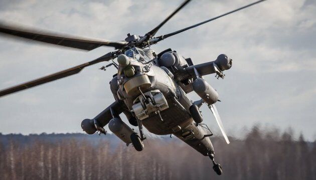Українські воїни знищили російський гелікоптер Мі-28 за допомогою FPV-дрона Shrike: момент потрапив на відео