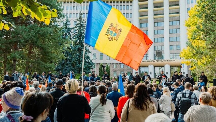 "Украина здесь командовать не будет": в Молдове пророссийские силы устроили акцию после выборов, но есть "нюанс". Фото и видео