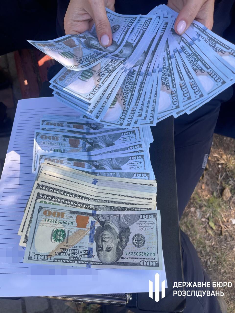 Организовывал "тур" пограничник: ГБР разоблачило схему с выездом уклонистов в Молдову. Фото