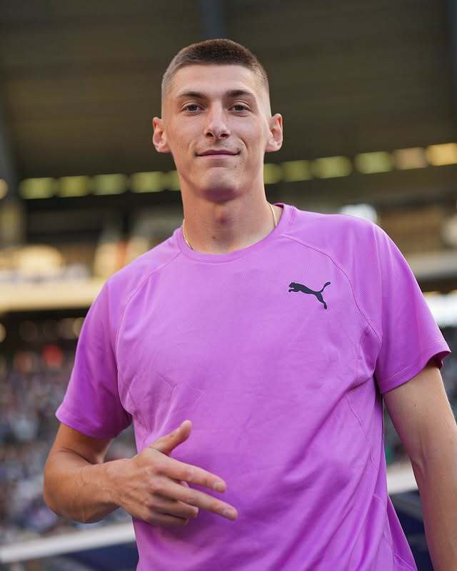 Стало відомо, скільки своїми стрибками за рік заробила Магучіх