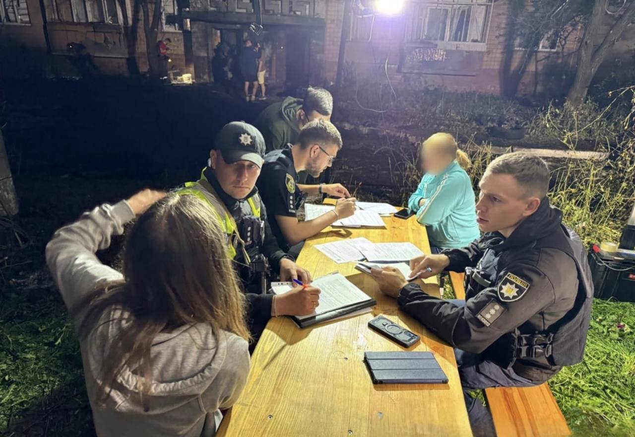 Повреждены дом, детсад и авто: в КОВА рассказали о последствиях российской атаки на Киевщину. Фото