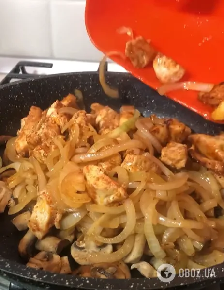 Что быстро приготовить из куриного филе на ужин: мясо получится очень нежным и сочным