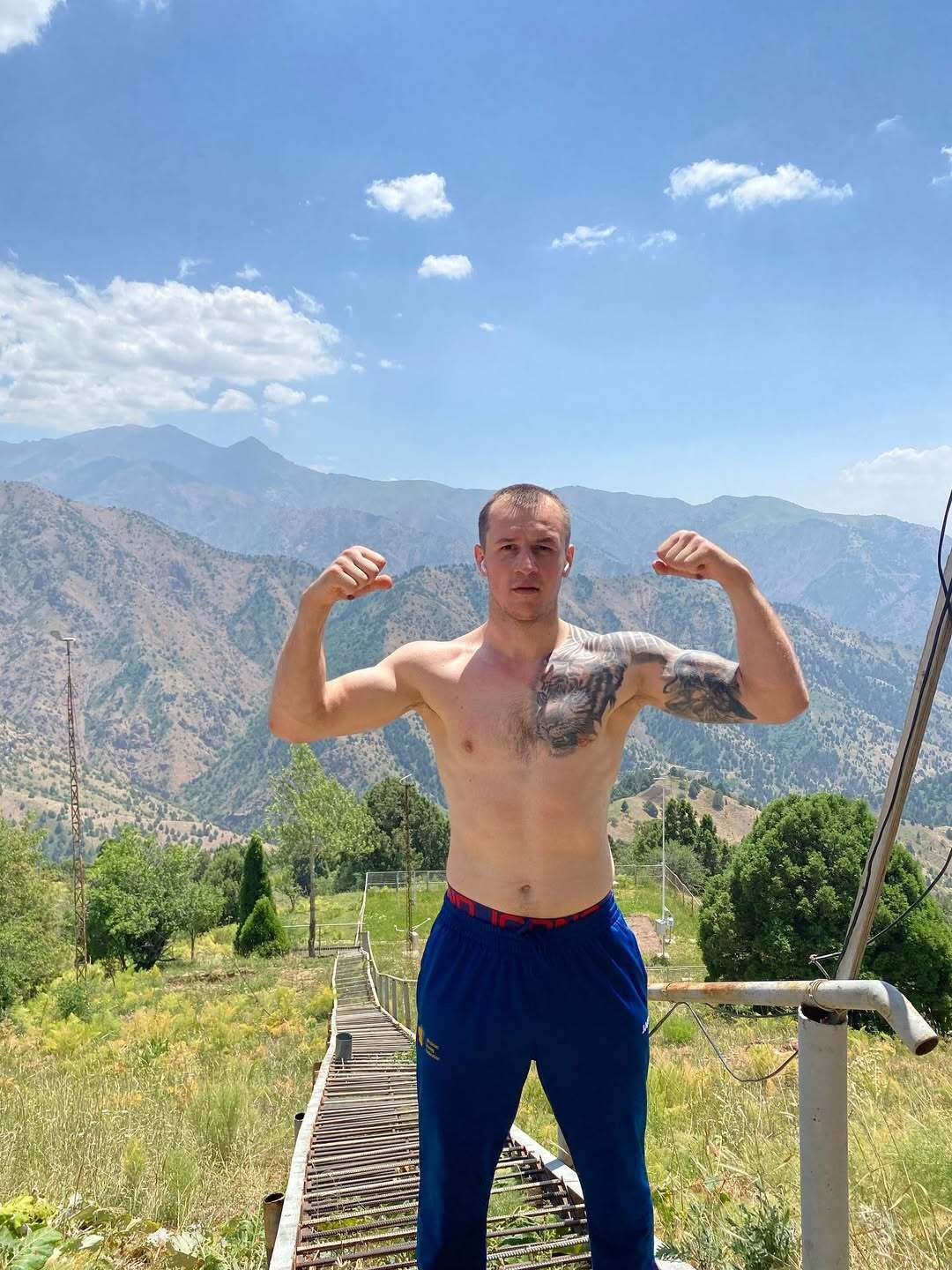 "З танків лупили у наш будинок": єдиний український призер чемпіонату світу з боксу отримав пораду Усика, жив в облозі РФ і вимкнув колишнього росіянина