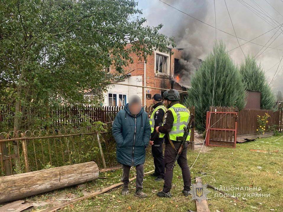 Окупанти ударом по Сумщині вбили подружжя з двома маленькими дітьми. Фото