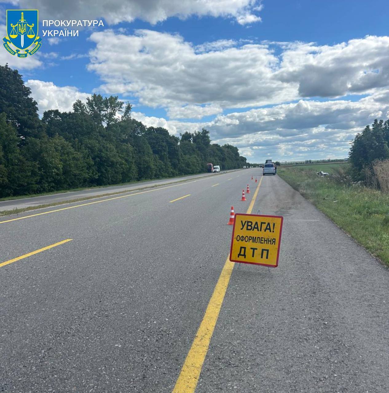 На Київщині вантажівка на швидкості протаранила легковик: загинула родина з дитиною. Подробиці справи та фото