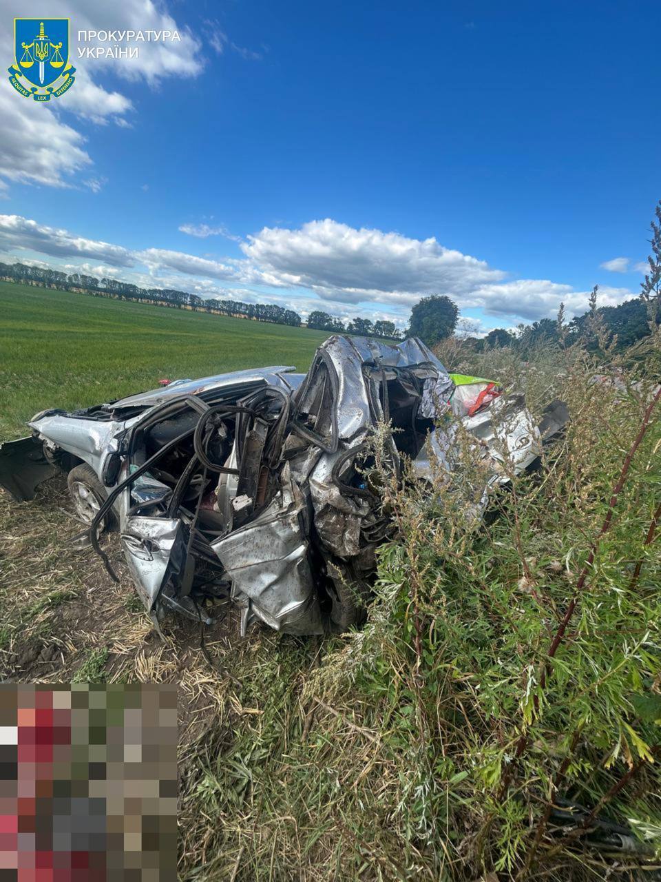 На Київщині вантажівка на швидкості протаранила легковик: загинула родина з дитиною. Подробиці справи та фото