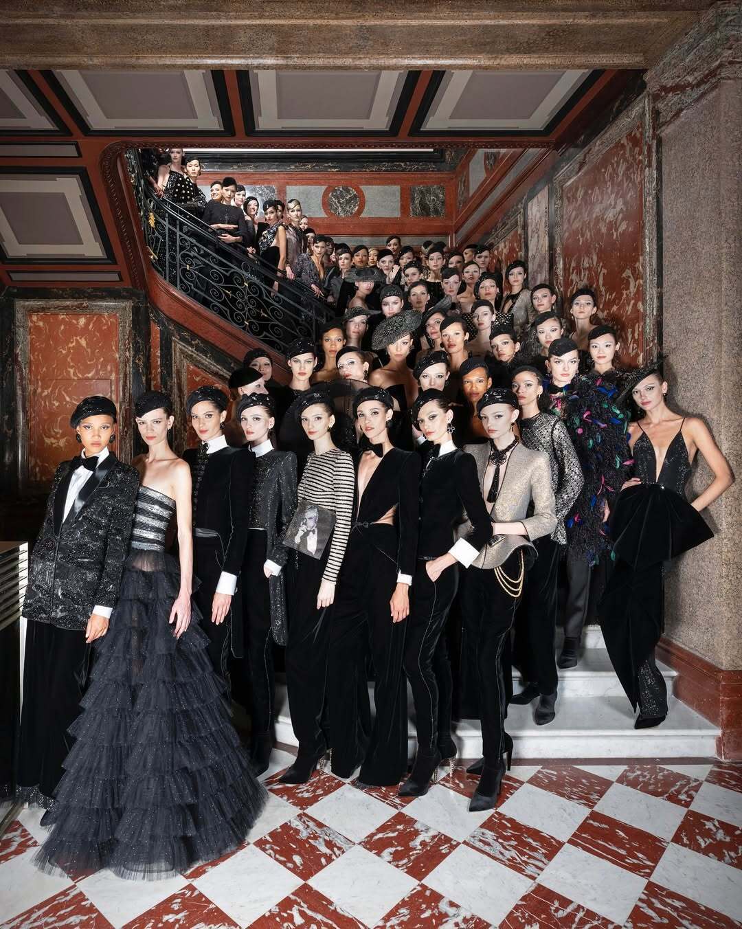 Умер легенда моды Джорджо Армани: его болезнь держали в секрете