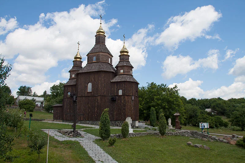 Що подивитися у Холодному Яру