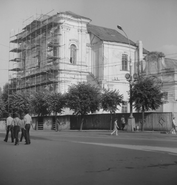 Деякі будинки залишилися лише на світлинах: історичні фото Вінниці у ХХ столітті