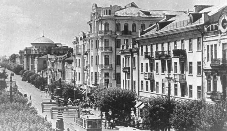 Деякі будинки залишилися лише на світлинах: історичні фото Вінниці у ХХ столітті