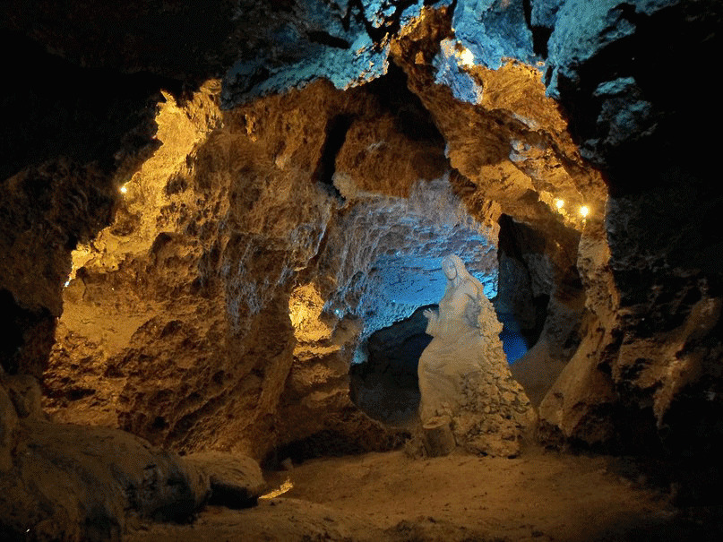 Отдых в Украине осенью 2025 года: куда поехать и что посмотреть