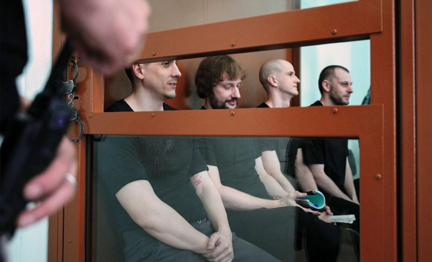 "Косплей на правосуддя": московський суд призначив від 26 до 28 років позбавлення волі українським спецпризначенцям