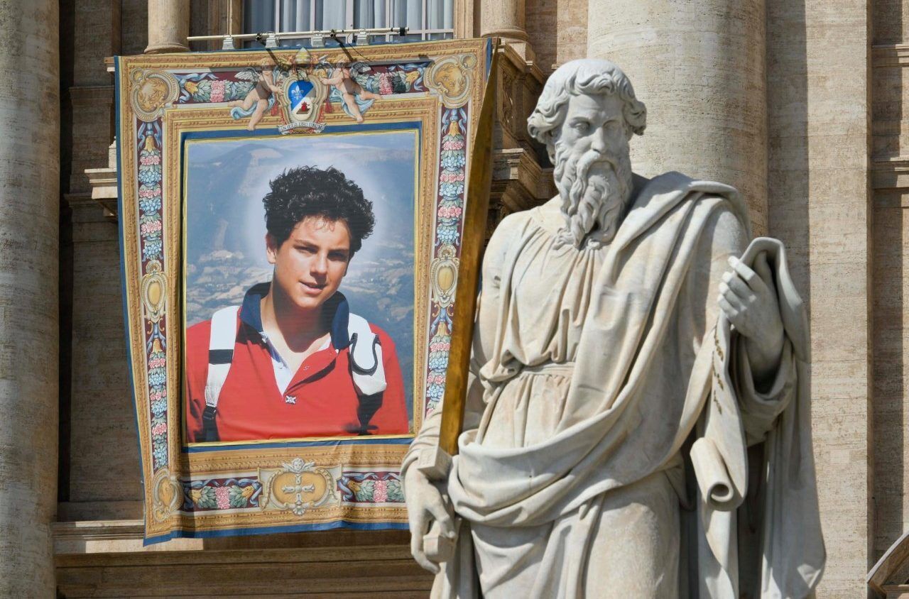 Папа Римский канонизировал первого миллениала: им стал подросток, который умер от лейкемии. Фото