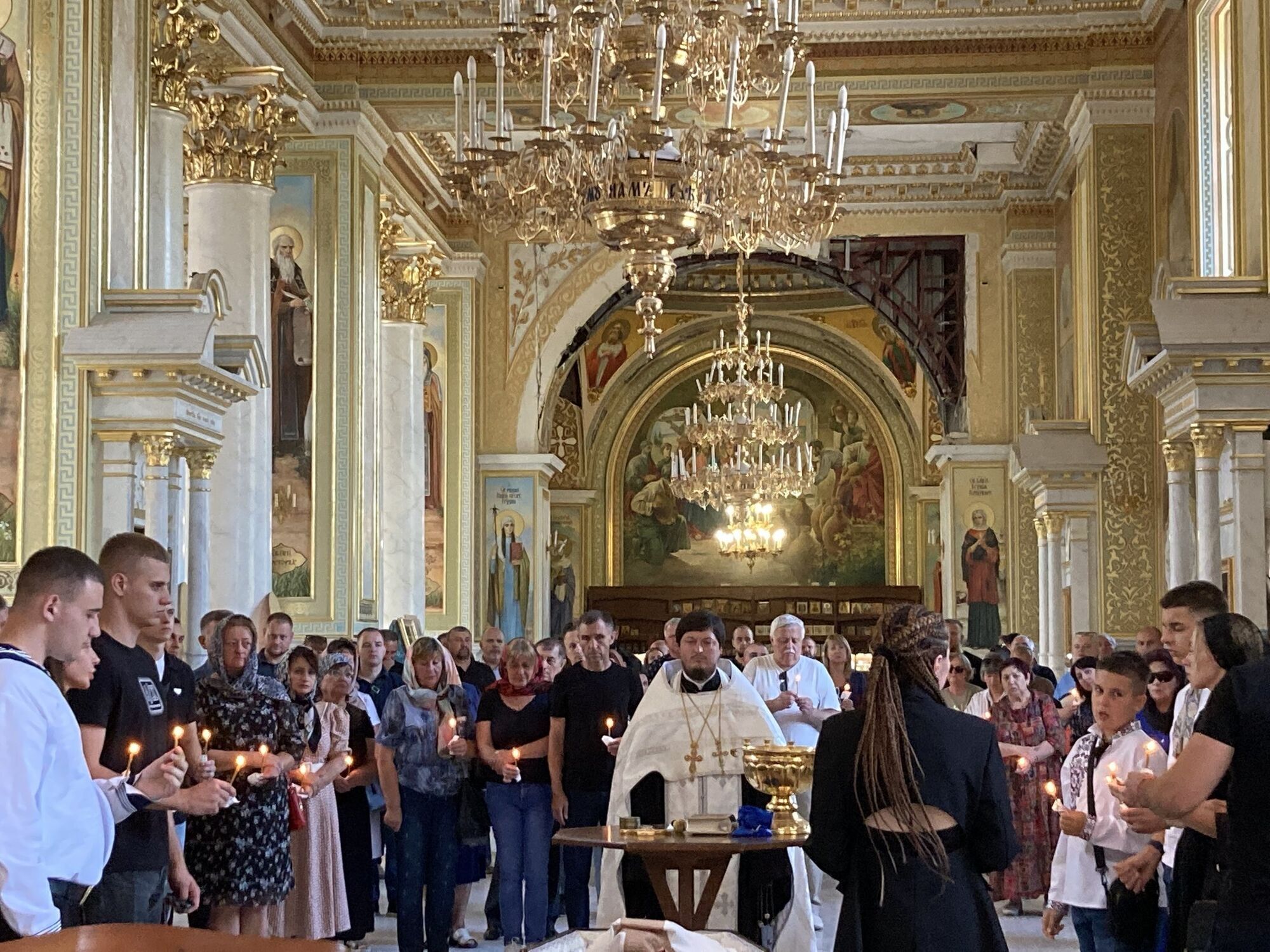 Оберегал поля, дом, семью: в Одессе попрощались с фермером, которого убил вражеский дрон. Фото