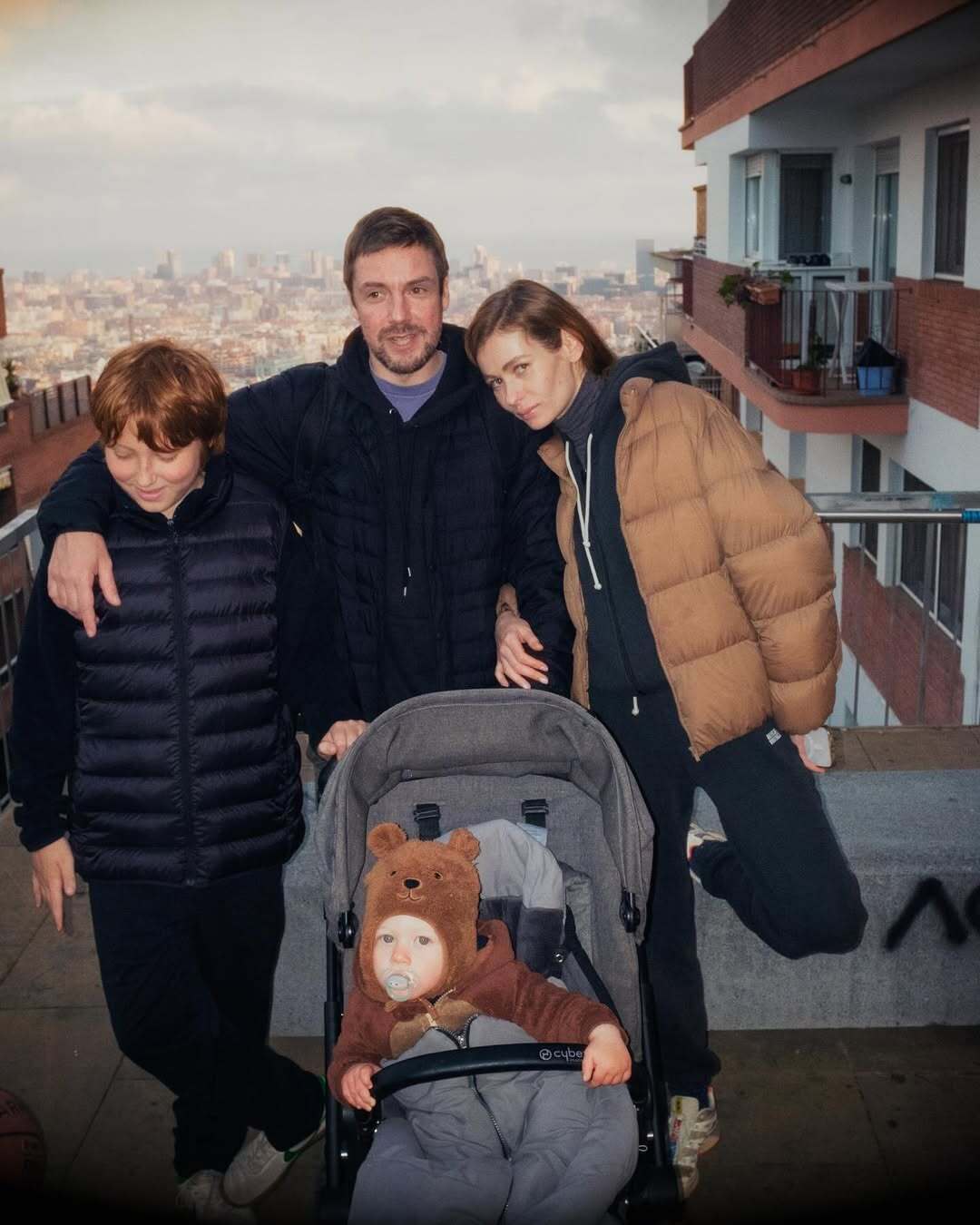 Деньги не давал, но есть другой путь: певица Луна раскрыла, как ее муж призывного возраста сбежал из Украины