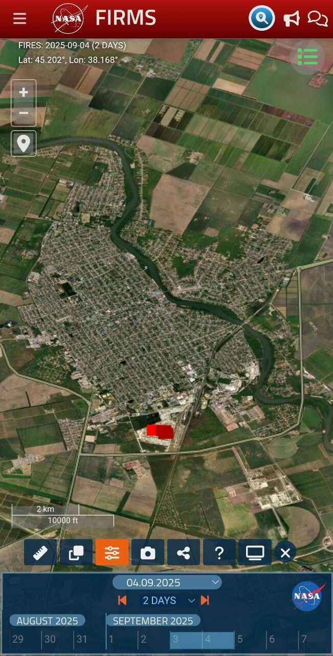 Славянский НПЗ приостановил работу после ракетного удара: что известно