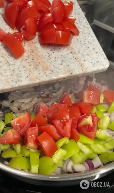 Запеченная яичница: как вкусно приготовить привычное блюдо по-новому