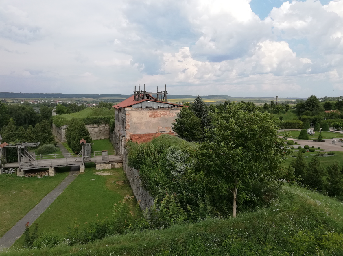 Золочів: не лише замок, а й місто з архітектурними цікавинками