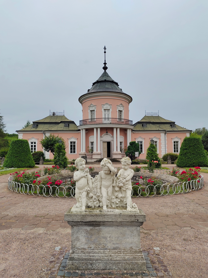Золочів: не лише замок, а й місто з архітектурними цікавинками