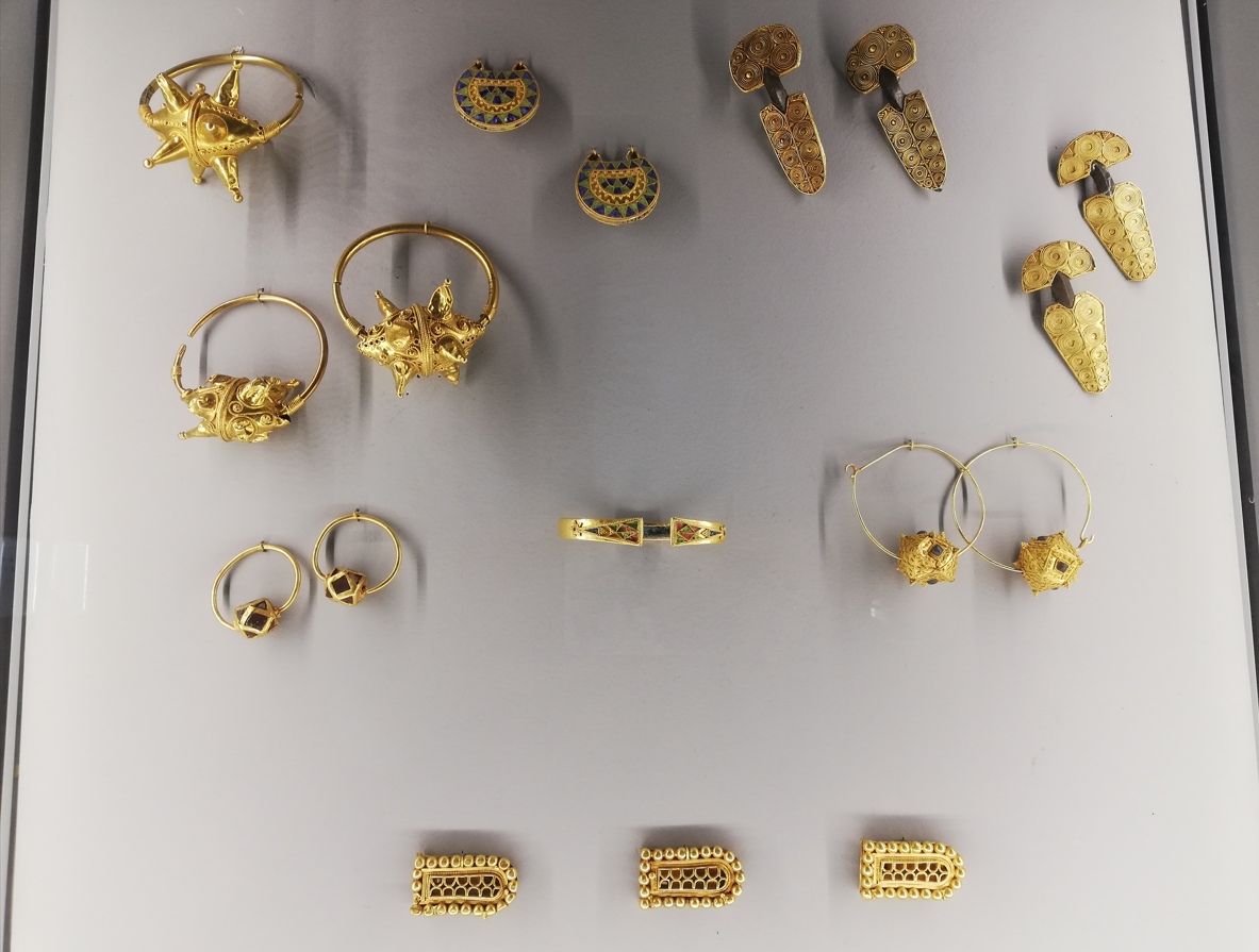 Золочів: не лише замок, а й місто з архітектурними цікавинками