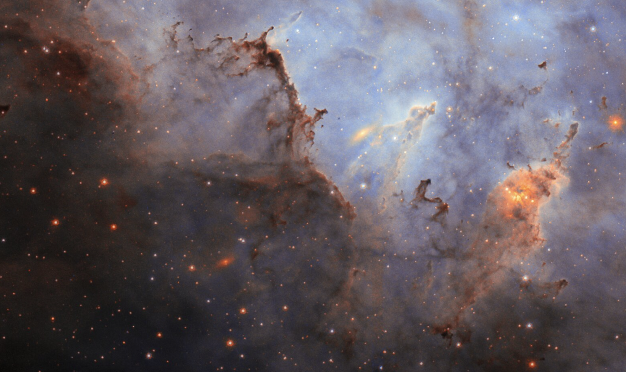 Телескоп Hubble показал "звездные ясли" в соседней галактике. Фото