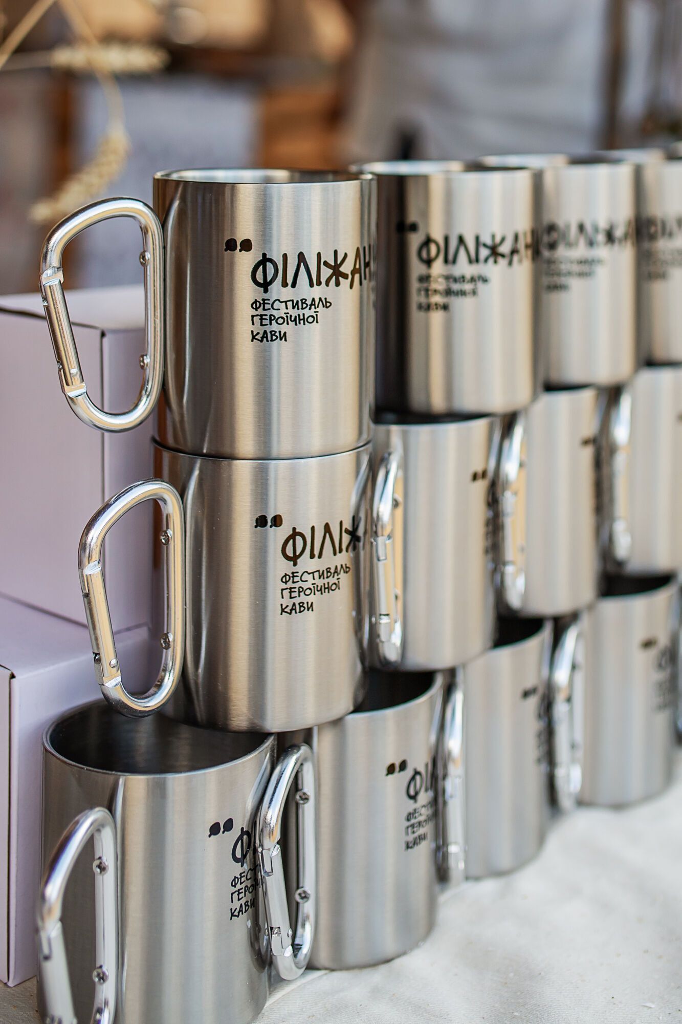 Для фестиваля украинского кофе Ющенко создал курган, а организаторы построили мост через Днепр. Интервью