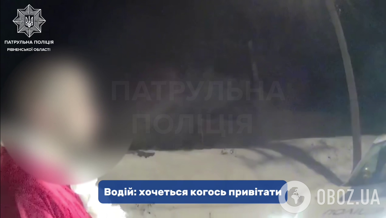 У Рівному в новорічну ніч зловили п'яного "Санту" на Mercedes: патрульні показали відео