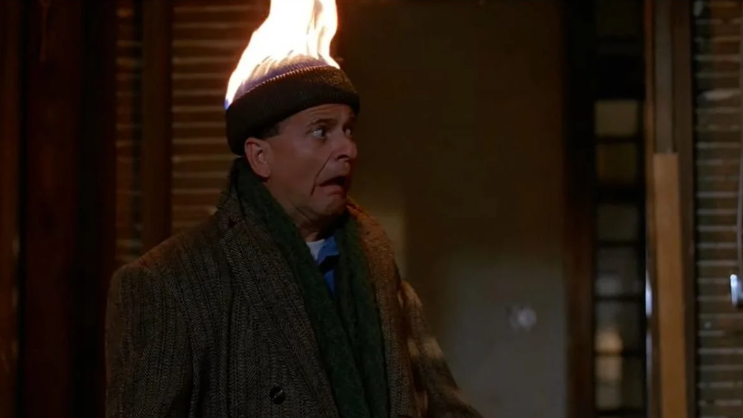 Гарри уже за 80, а Марв поседел: как изменились легендарные "мокрые бандиты" спустя 35 лет после выхода "Один дома"