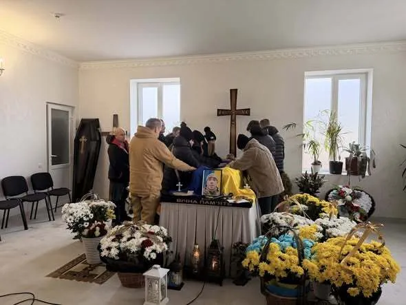 Два Героя: на Ивано-Франковщине попрощались с братьями, которые погибли на фронте. Фото