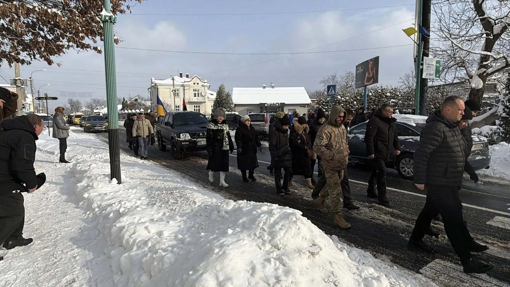 Два Героя: на Ивано-Франковщине попрощались с братьями, которые погибли на фронте. Фото