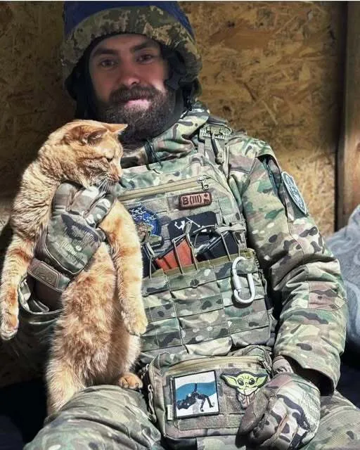 Два Героя: на Ивано-Франковщине попрощались с братьями, которые погибли на фронте. Фото