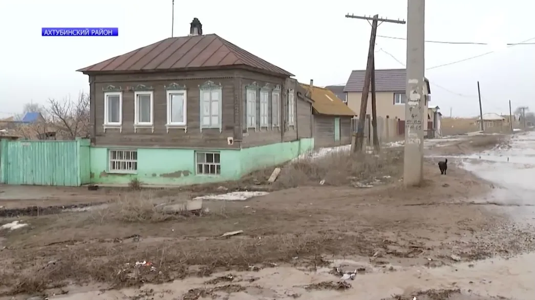 Ленін на іржавому постаменті і дерев'яні бараки: як виглядає Капустин Яр, звідки Росія запустила "Орєшнік" вартістю $40 млн. Фото