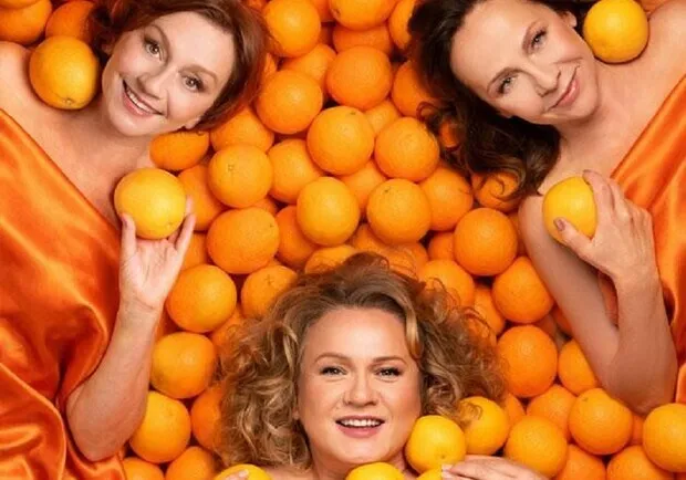 "Ми живемо всередині документального жаху". Олена Узлюк, один із найупізнаваніших голосів кіно, – про дубляж, війну та залаштунки гучного секс-скандалу