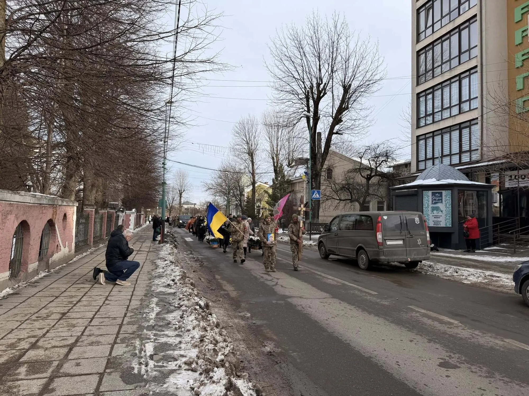 Два Героя: на Ивано-Франковщине попрощались с братьями, которые погибли на фронте. Фото